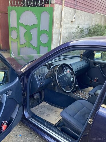 Mercedes C 240 1998, 420,000 km - 2.4 l - Bakı
