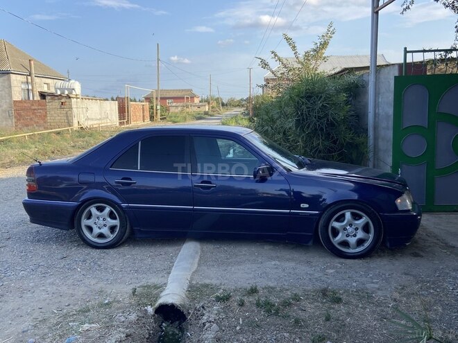 Mercedes C 240 1998, 420,000 km - 2.4 l - Bakı