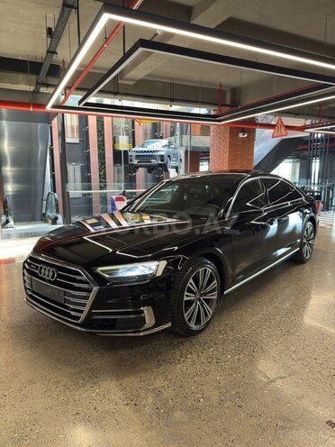 Audi A8 2018, 215,700 km - 3.0 l - Bakı