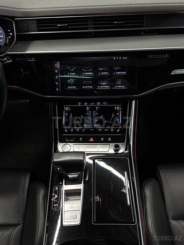 Audi A8 2018, 215,700 km - 3.0 l - Bakı