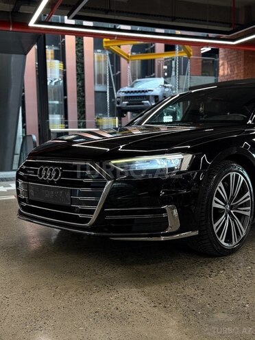 Audi A8 2018, 215,700 km - 3.0 l - Bakı