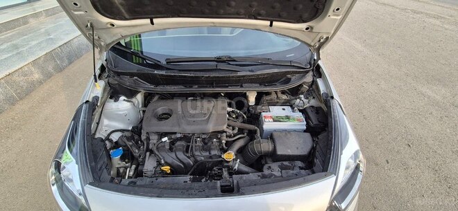 Kia Rio 2015, 127,138 km - 1.6 l - Tovuz