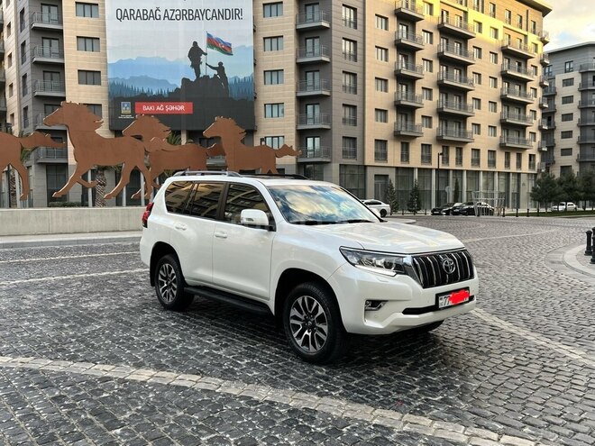 Toyota Land Cruiser Prado 2022, 70,000 km - 2.8 l - Bakı