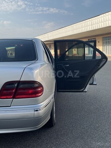 Mercedes E 220 1999, 465,000 km - 2.2 l - İmişli