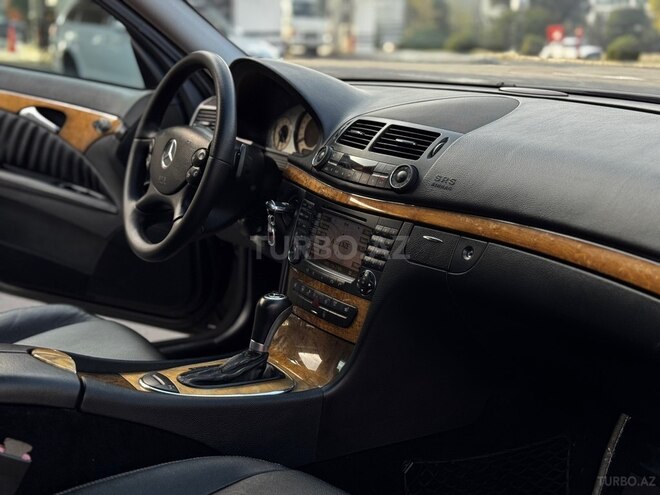 Mercedes E 230 2007, 280,000 km - 2.5 l - Bakı