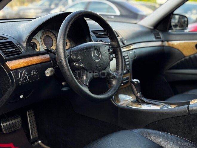 Mercedes E 230 2007, 280,000 km - 2.5 l - Bakı