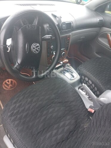 Volkswagen Passat 2003, 250,000 km - 1.8 l - Mingəçevir