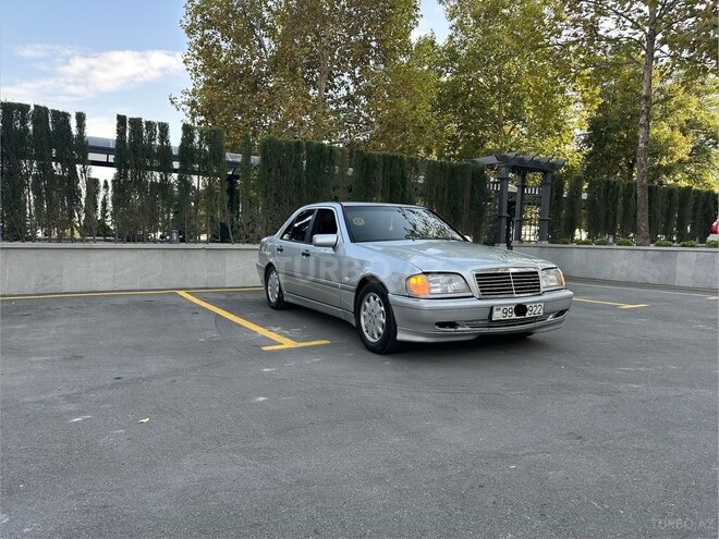 Mercedes C 200 2000, 433,167 km - 2.2 l - Şamaxı