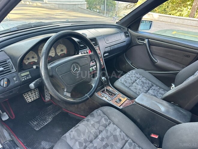 Mercedes C 200 2000, 433,167 km - 2.2 l - Şamaxı