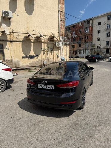 Hyundai Elantra 2017, 195,000 km - 2.0 л - Bakı