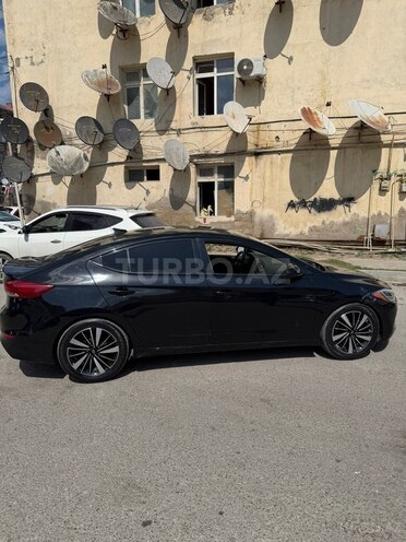 Hyundai Elantra 2017, 195,000 km - 2.0 л - Bakı