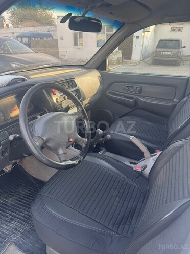 Mitsubishi L200 2005, 491,072 km - 2.5 l - Bakı