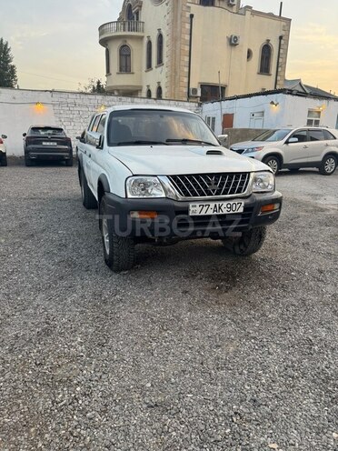 Mitsubishi L200 2005, 491,072 km - 2.5 l - Bakı