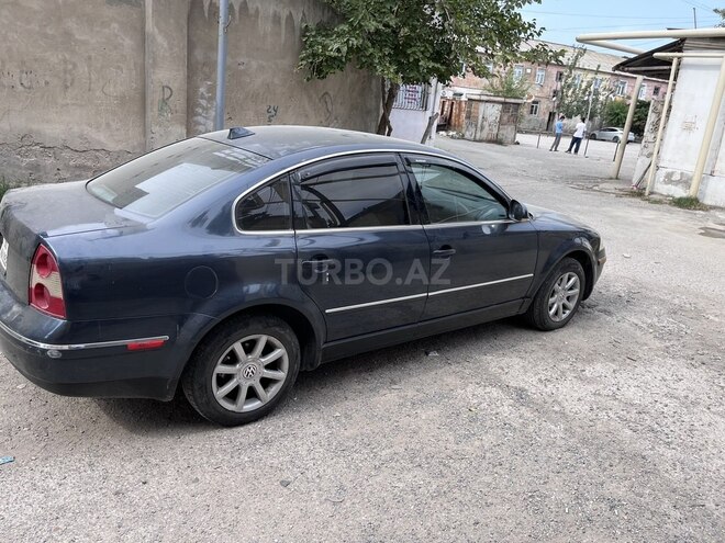Volkswagen Passat 2004, 275,130 km - 1.8 л - Bakı