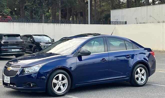 Chevrolet Cruze 2011, 328,300 km - 1.4 l - Sumqayıt