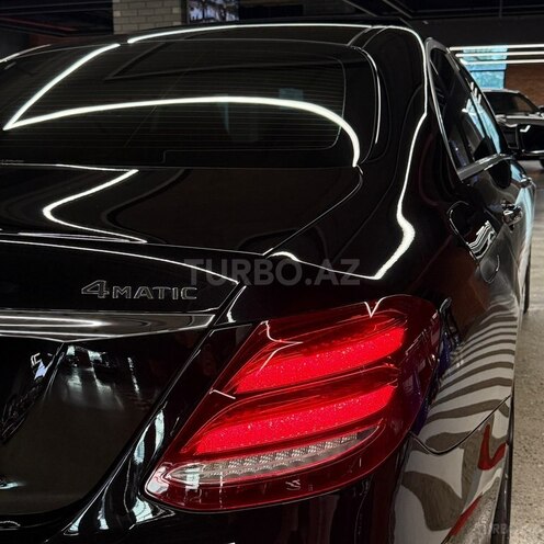 Mercedes E 350 4MATIC 2018, 165,000 km - 2.0 l - Bakı
