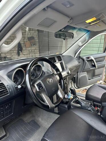 Toyota Land Cruiser Prado 2012, 272,000 km - 2.7 л - Şəmkir