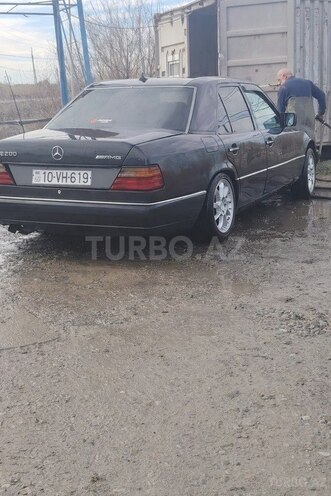 Mercedes  1992, 782,068 km - 2.0 l - İmişli