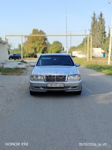 Mercedes C 180 1997, 710,000 km - 1.8 l - Qazax