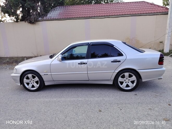 Mercedes C 180 1997, 710,000 km - 1.8 l - Qazax