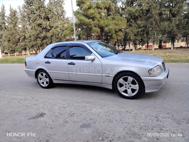 Mercedes C 180 1997, 710,000 km - 1.8 l - Qazax