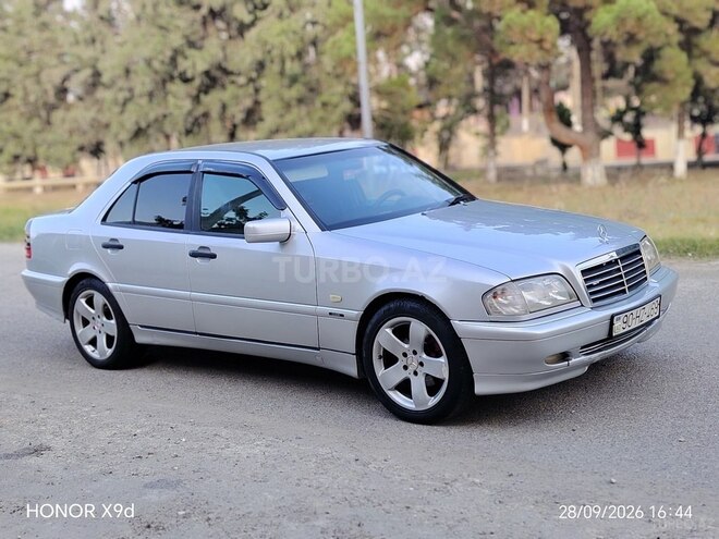 Mercedes C 180 1997, 710,000 km - 1.8 l - Qazax