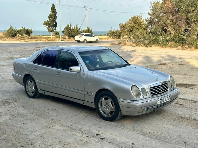 Mercedes E 230 1996, 273,500 km - 2.3 l - Sumqayıt