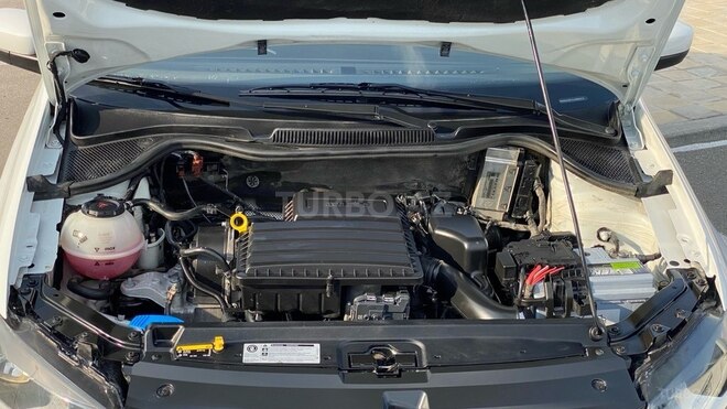Volkswagen Polo 2018, 115,000 km - 1.6 л - Bakı