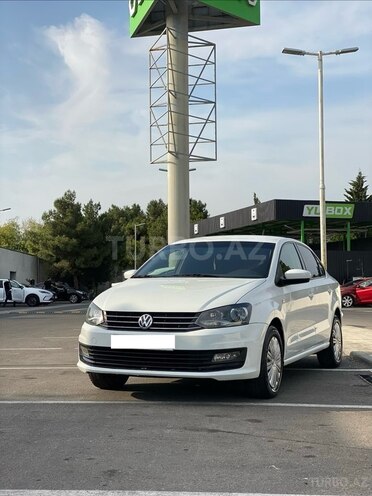Volkswagen Polo 2018, 115,000 km - 1.6 л - Bakı