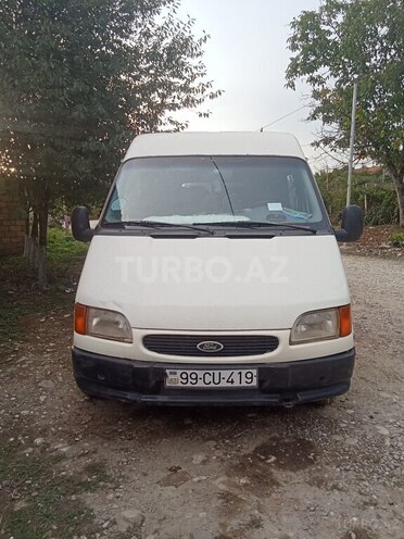 Ford Transit 1998, 700,400 km - 2.5 л - Quba