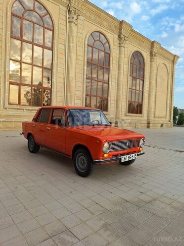 LADA (VAZ) 21011 1979, 200,000 km - 1.3 л - Ucar