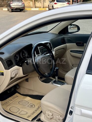 Hyundai Accent 2009, 250,000 km - 1.6 l - Bakı