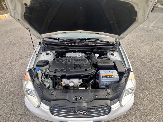 Hyundai Accent 2009, 250,000 km - 1.6 l - Bakı