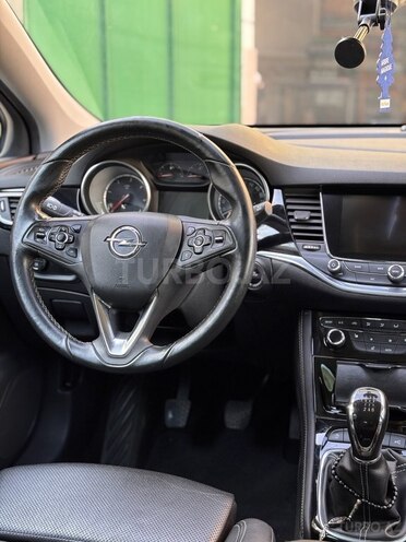 Opel Astra 2017, 210,000 km - 1.6 l - Bakı