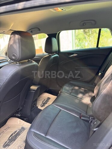 Opel Astra 2017, 210,000 km - 1.6 l - Bakı