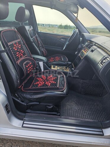 Mercedes E 240 1999, 550,000 km - 2.4 l - Şəmkir