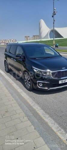 Kia Carnival 2017, 295,000 km - 2.2 l - Bakı