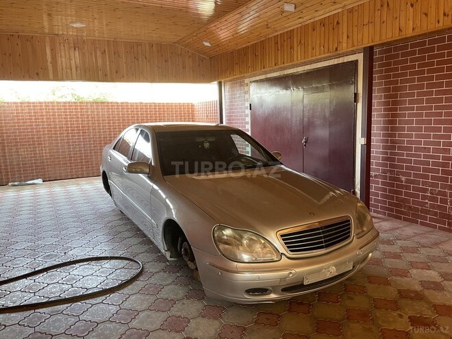 Mercedes S 320 2000, 372,000 km - 3.2 l - Masallı