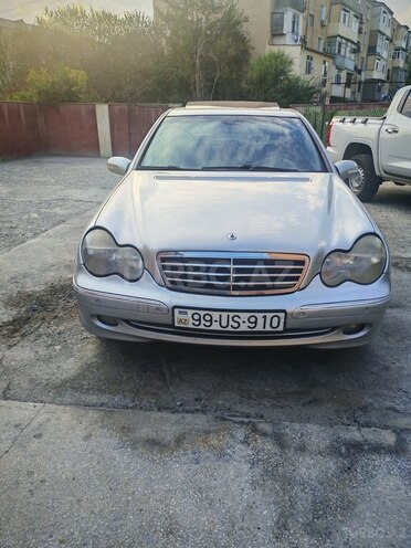 Mercedes C 240 2000, 405,000 km - 2.6 л - Sumqayıt