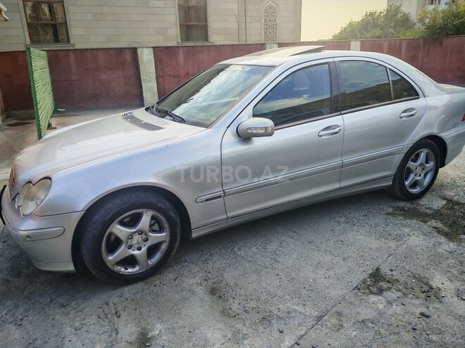 Mercedes C 240 2000, 405,000 km - 2.6 л - Sumqayıt