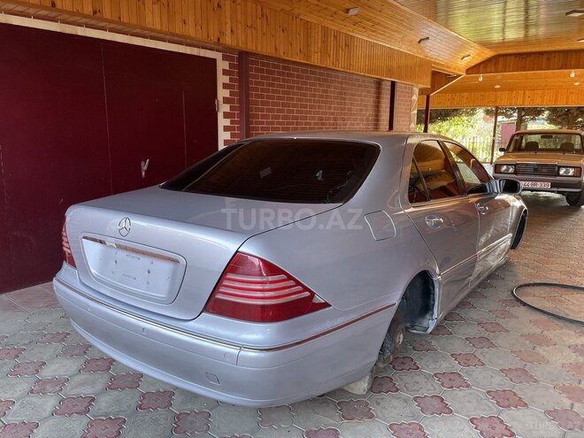 Mercedes S 320 2000, 372,000 km - 3.2 l - Masallı