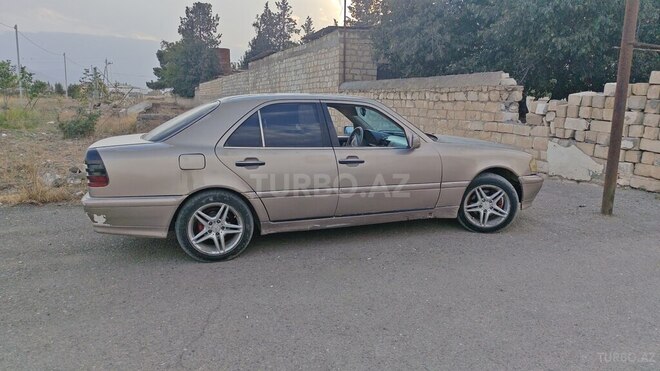 Mercedes C 180 1995, 451,607 km - 1.8 l - Tovuz