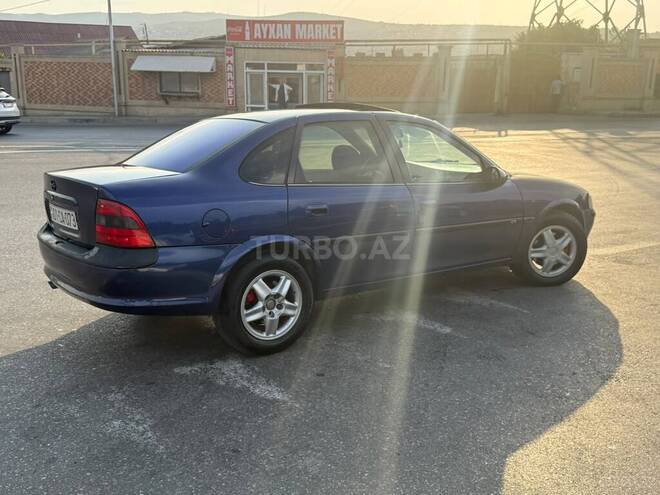 Opel Vectra 1996, 350,000 km - 2.0 l - Bakı
