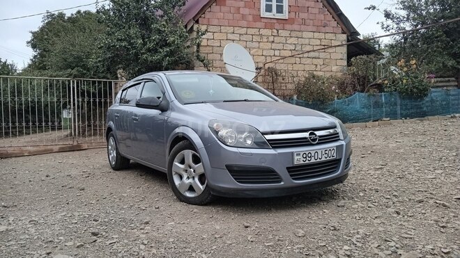 Opel Astra 2006, 314,000 km - 1.3 l - Lerik