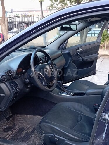 Mercedes C 220 2001, 296,000 km - 2.1 л - Sabirabad