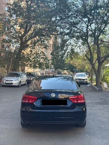 Volkswagen Passat 2012, 193,000 km - 2.5 l - Bakı