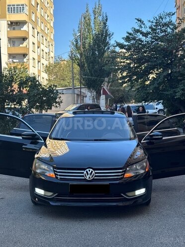 Volkswagen Passat 2012, 193,000 km - 2.5 l - Bakı