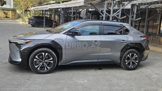 Toyota bZ4X 2022, 64,000 km - 0.0 l - Bakı