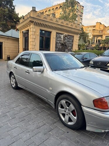 Mercedes E 200 1998, 380,000 km - 2.0 l - Bakı