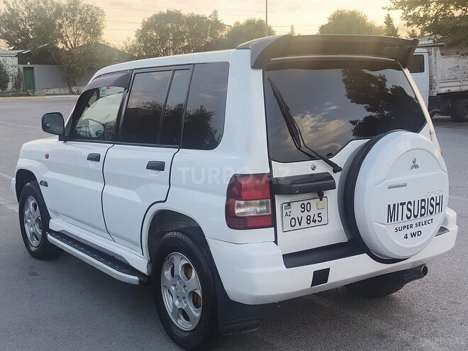 Mitsubishi Pajero io 1999, 210,000 km - 1.8 л - Sumqayıt